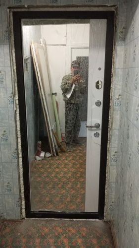 Входная дверь Феррони 9 см Серебро Зеркало (в пол) Эмалит белый фото 3 Входная дверь Феррони 9 см Серебро Зеркало (в пол) Эмалит белый фото 3